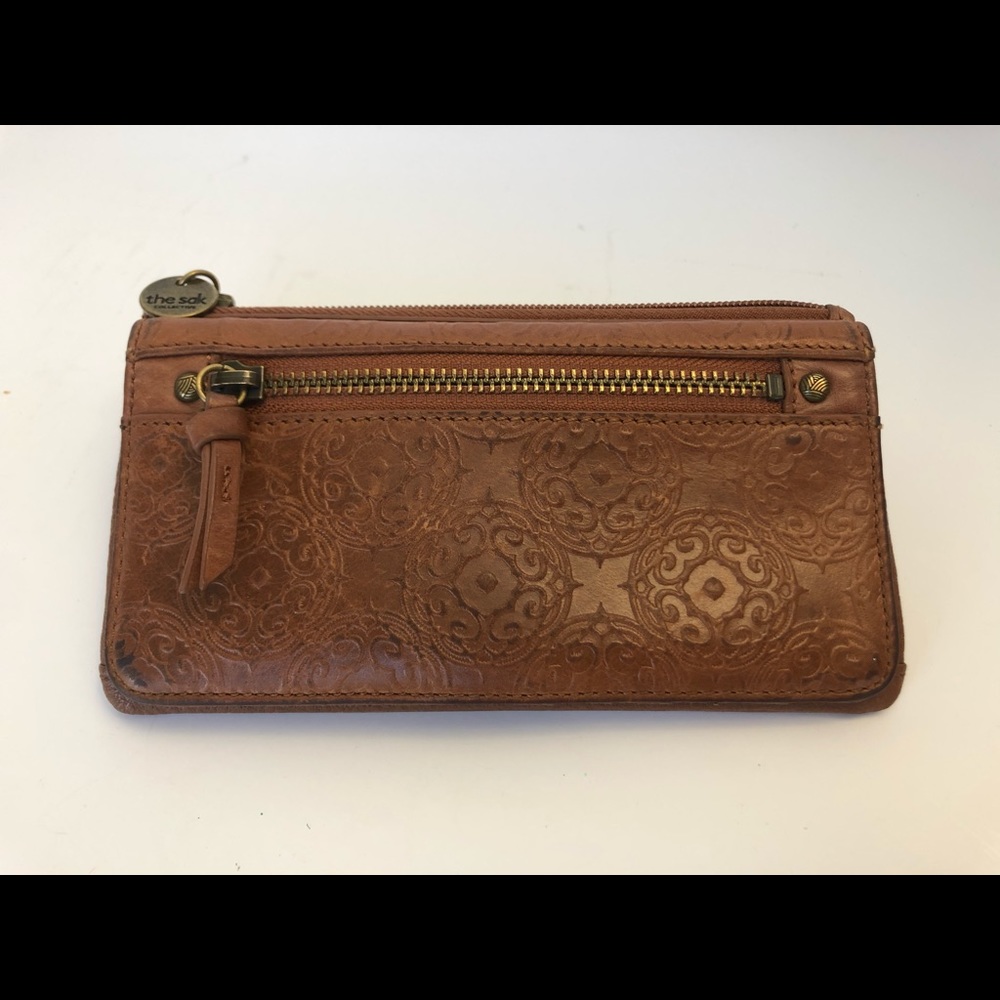 The SAK brown leather wallet